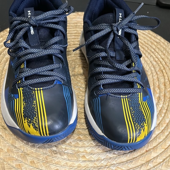 Under Armour Boys Lighting 5 Basketball Sneakers Size 3Y - Picture 5 of 11